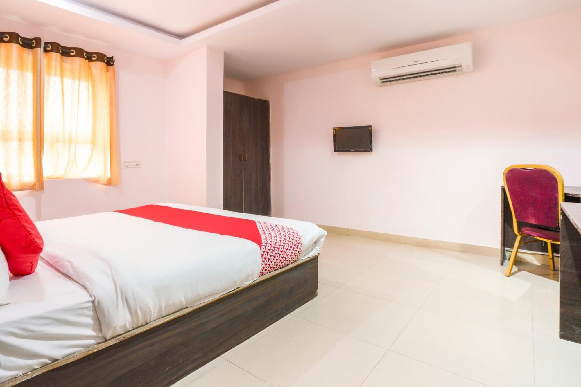 Spot On Sunshine Inn Χιντεραμπάντ Εξωτερικό φωτογραφία